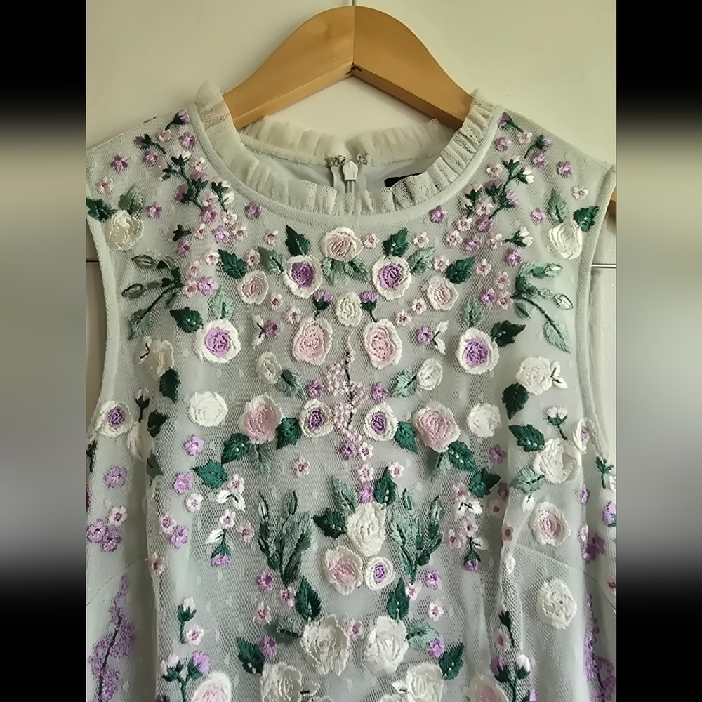 NEW! Mac Duggal, Floral Embroidered Dress in Sage (Mint)/Purple, Size 2 - Picture 8 of 8